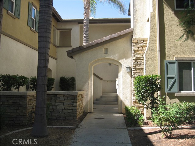 Detail Gallery Image 4 of 23 For 26302 Arboretum Way #105,  Murrieta,  CA 92563 - 2 Beds | 2 Baths