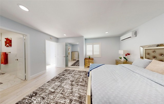Detail Gallery Image 29 of 32 For 17891 Caledonia Cir, Huntington Beach,  CA 92647 - 5 Beds | 3/2 Baths