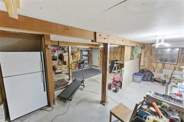 Detail Gallery Image 20 of 32 For 2112 Glacier, –,  CA 93225 - 3 Beds | 2 Baths