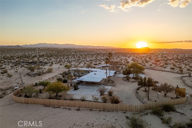 Detail Gallery Image 2 of 75 For 66136 Mars Dr, Joshua Tree,  CA 92252 - 3 Beds | 2 Baths