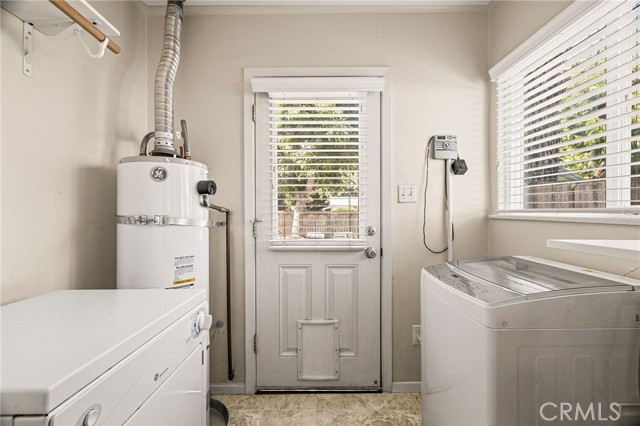 1249 Warner Street, Chico CA: https://media.crmls.org/medias/f06be9a5-7dc0-473d-9183-d23c51777d70.jpg