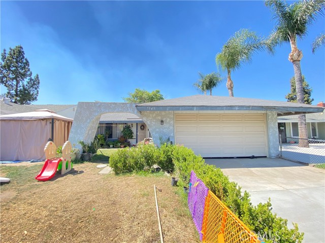 7945 Remington Dr, Riverside, CA 92503