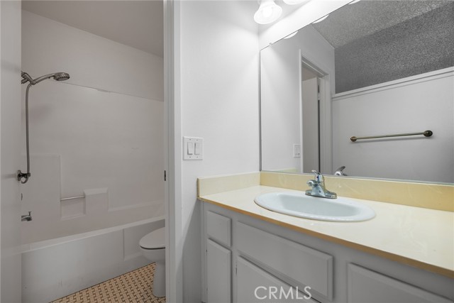 Detail Gallery Image 24 of 29 For 1700 W Cerritos Ave #229,  Anaheim,  CA 92804 - 3 Beds | 2/1 Baths