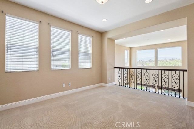 4224 Oliphant Court, Riverside CA: https://media.crmls.org/medias/f06f1d1d-00ce-46dc-96b3-71ed8523324f.jpg