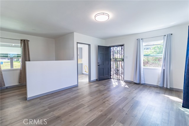 Detail Gallery Image 10 of 10 For 9023 Olive, Fontana,  CA 92335 - – Beds | – Baths