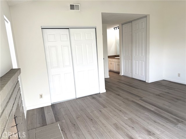 Detail Gallery Image 13 of 19 For 16682 Dolores Ln, Huntington Beach,  CA 92649 - 2 Beds | 2/1 Baths