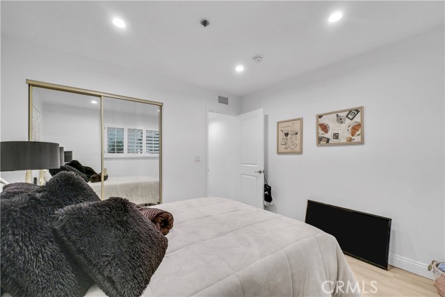 Detail Gallery Image 11 of 18 For 1 3rd Place, Long Beach,  CA 90802 - 2 Beds | 2 Baths