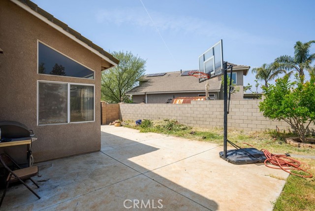 Detail Gallery Image 37 of 42 For 7865 Wendover Dr, Jurupa Valley,  CA 92509 - 4 Beds | 2/1 Baths