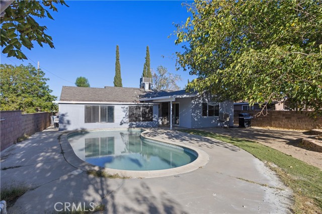 4 Bed Home for Sale in Palmdale, California