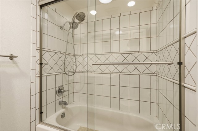 Detail Gallery Image 15 of 23 For 2736 Wanda, Simi Valley,  CA 93065 - 3 Beds | 2 Baths