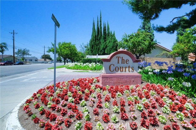 16329 Cherry Fall Lane, Cerritos CA: https://media.crmls.org/medias/f073d1d5-8308-478d-b975-eb046ad822a1.jpg