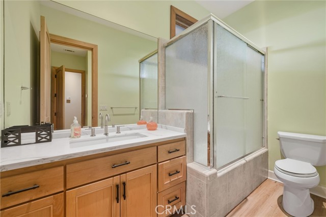 Image 19 of 42 For 17205 Black Oak Hill