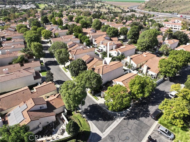 Detail Gallery Image 35 of 42 For 852 Vista Arriago, Camarillo,  CA 93012 - 3 Beds | 2/1 Baths