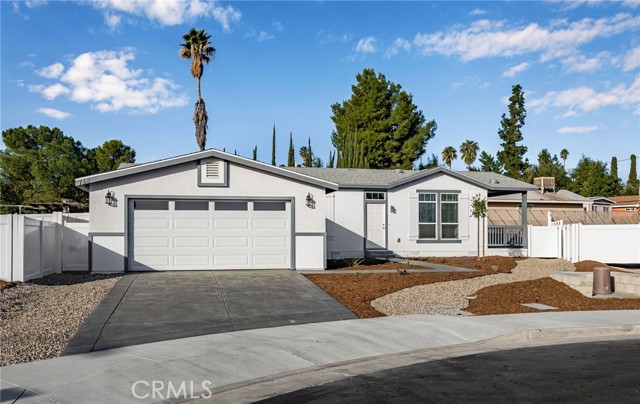 Detail Gallery Image 2 of 53 For 748 Larissa Ct, Perris,  CA 92570 - 3 Beds | 2 Baths