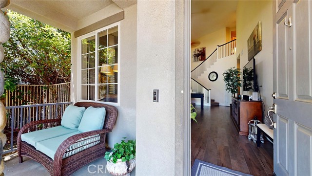 Detail Gallery Image 2 of 75 For 28097 Promontory Ln, Valencia,  CA 91354 - 4 Beds | 3 Baths