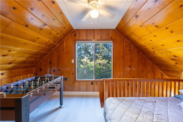 Detail Gallery Image 22 of 46 For 610 Clubhouse, Twin Peaks,  CA 92391 - 2 Beds | 2 Baths