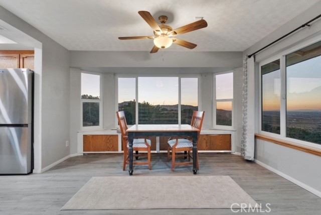 Detail Gallery Image 9 of 53 For 25624 Castlerock Rd, Apple Valley,  CA 92308 - 3 Beds | 2 Baths
