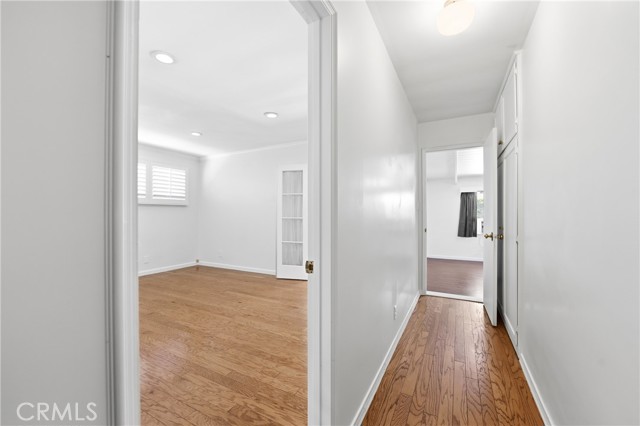 Detail Gallery Image 17 of 41 For 18638 Malden, Northridge,  CA 91324 - 4 Beds | 2 Baths