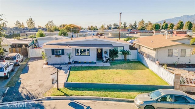 1085 S Prospero Dr, Glendora, CA 91740