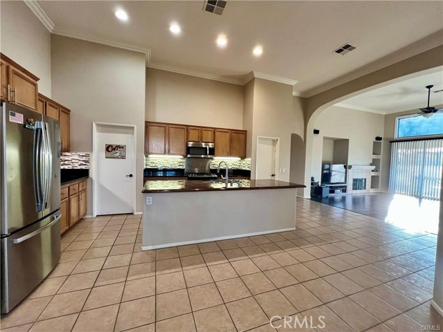 30659 Lajoe Street, Menifee CA: https://media.crmls.org/medias/f07739d5-3fa3-4813-b141-7b87bfe6ae28.jpg