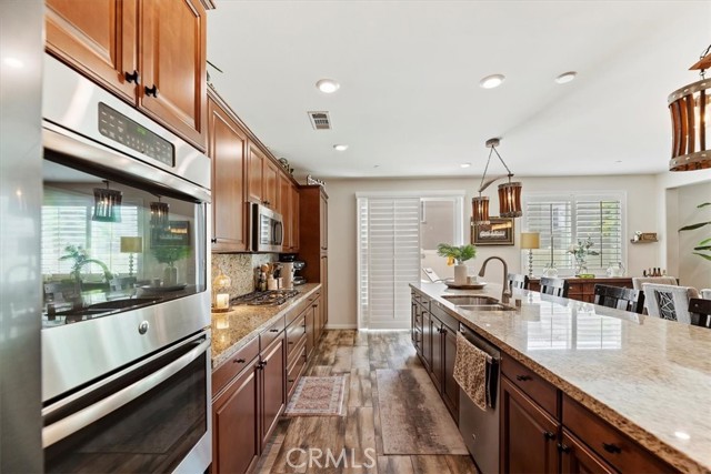 Detail Gallery Image 18 of 55 For 6169 Winona St, Chino,  CA 91710 - 5 Beds | 3 Baths