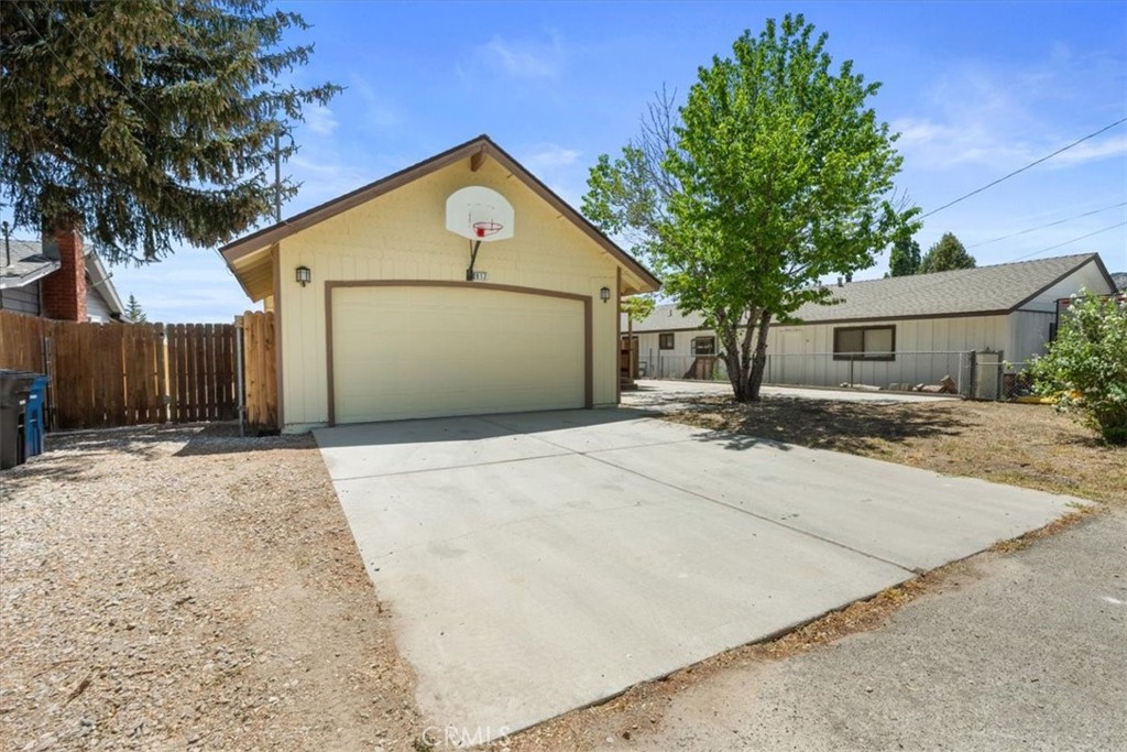 912 Sequoia Drive