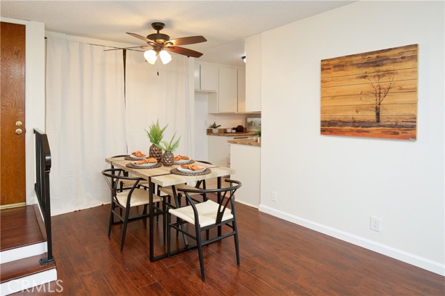Detail Gallery Image 8 of 27 For 3565 Linden Ave #110,  Long Beach,  CA 90807 - 2 Beds | 2 Baths