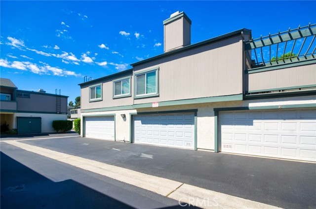 Detail Gallery Image 2 of 26 For 1100 Cleghorn, Diamond Bar,  CA 91765 - 2 Beds | 2 Baths