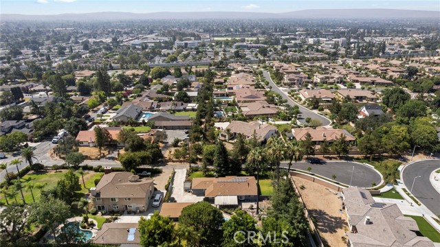 1019 W Milton Drive, Glendora CA: https://media.crmls.org/medias/f079bc08-55b4-4fa1-854c-ab4ce8202647.jpg