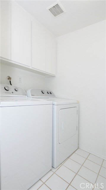 Launry Room includes
W/D