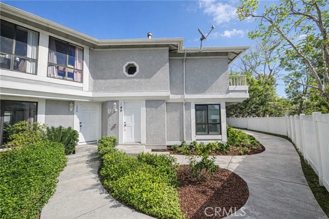 Detail Gallery Image 25 of 32 For 148 S Seneca Cir #24,  Anaheim,  CA 92805 - 2 Beds | 1/1 Baths