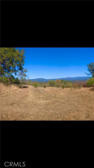 10 Old Oak Lane, Mariposa CA: https://media.crmls.org/medias/f07a167b-0681-425e-b0e2-8b1aae660947.jpg