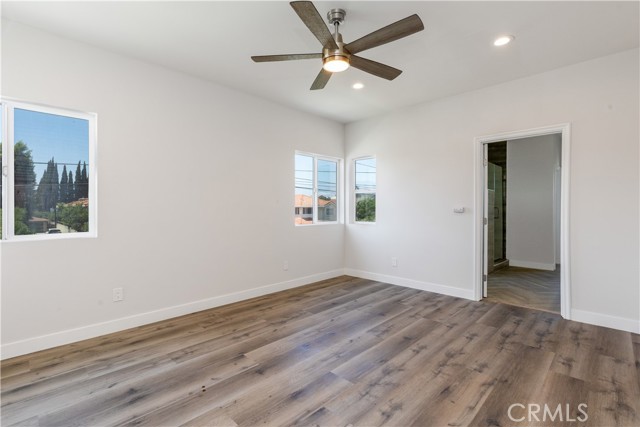 Image 19 of 26 For 3444 Whistler Avenue