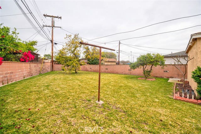 Detail Gallery Image 37 of 46 For 5013 Nobel St, Commerce,  CA 90040 - 3 Beds | 2 Baths