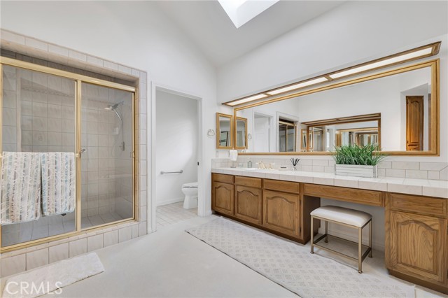 Detail Gallery Image 39 of 55 For 18830 Beechtree Ln, Porter Ranch,  CA 91326 - 5 Beds | 4/1 Baths