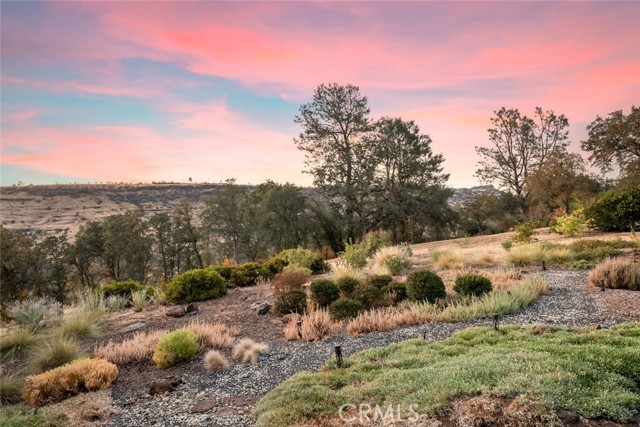 Detail Gallery Image 64 of 71 For 880 Whispering Winds Ln, Chico,  CA 95928 - 3 Beds | 3/1 Baths