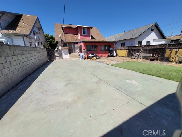 Detail Gallery Image 3 of 25 For 2920 Van Buren Pl, Los Angeles,  CA 90007 - 4 Beds | 2 Baths