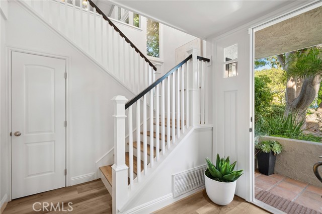 362 Vista Madera, Newport Beach CA: https://media.crmls.org/medias/f07bec12-6a19-4d8b-b89d-6cce0b5e9e34.jpg