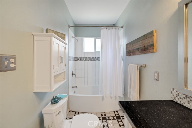 Detail Gallery Image 27 of 43 For 2629 S Pacific Ave, San Pedro,  CA 90731 - 2 Beds | 1 Baths