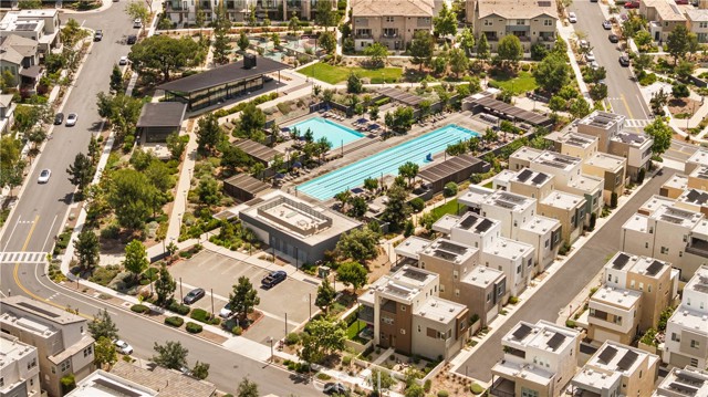 470 Lobata, Irvine CA: https://media.crmls.org/medias/f07d2a49-d9ba-4d51-9bea-871b719b4369.jpg