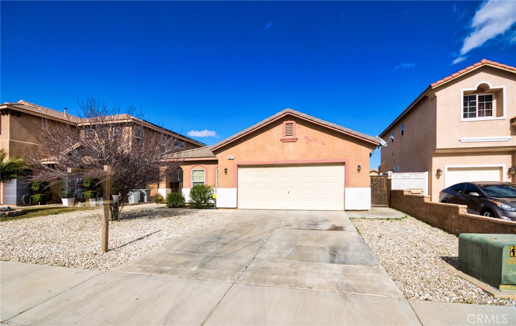9417 Palo Verde Drive, Hesperia, CA 92344