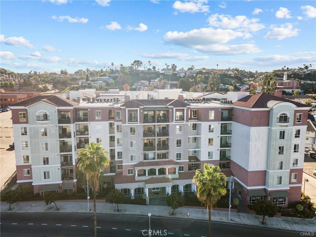 3750 Santa Rosalia Drive #413