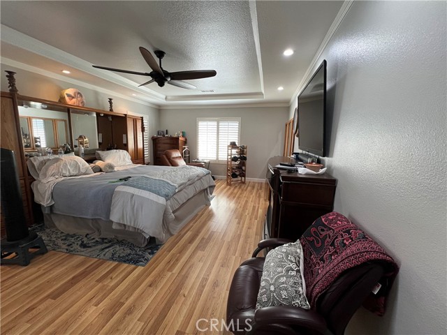 Detail Gallery Image 16 of 33 For 4900 Summerbreeze, Palmdale,  CA 93552 - 5 Beds | 4 Baths