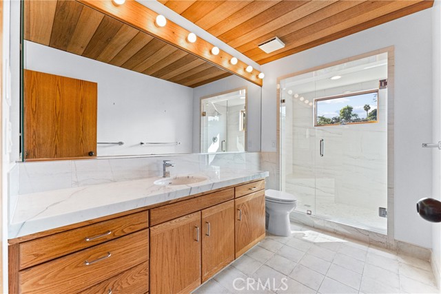 Detail Gallery Image 21 of 36 For 967 Meadowlark Ln, Laguna Beach,  CA 92651 - 3 Beds | 3/1 Baths