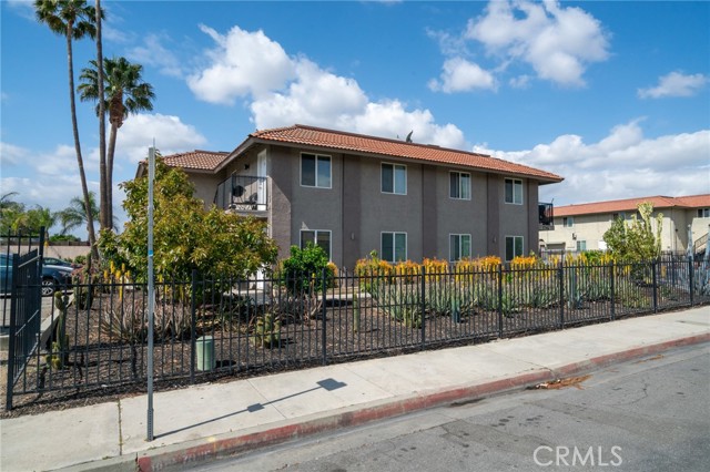 5746 Tilton Avenue, Jurupa Valley CA: https://media.crmls.org/medias/f0801a93-9b43-4cb0-ae21-a2a428ac8eea.jpg