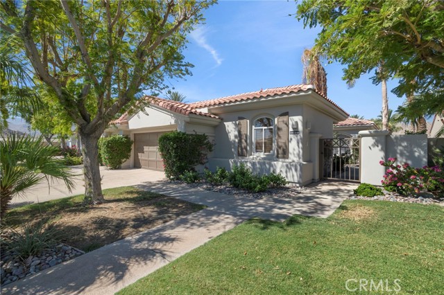 Detail Gallery Image 5 of 59 For 57927 Interlachen, La Quinta,  CA 92253 - 4 Beds | 3 Baths