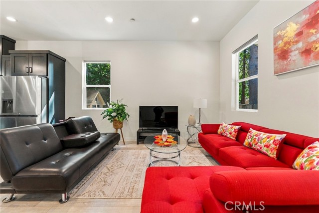 2621 Secret Drive, Running Springs, CA 92382