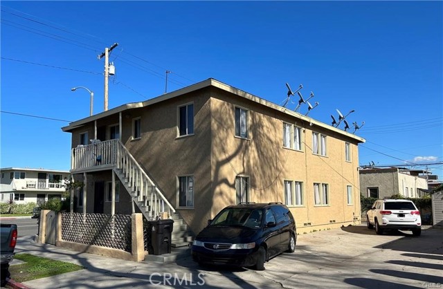 1500 E Wardlow Road, Long Beach CA: https://media.crmls.org/medias/f081ba65-bddc-4917-b671-e60dcdd59dcf.jpg