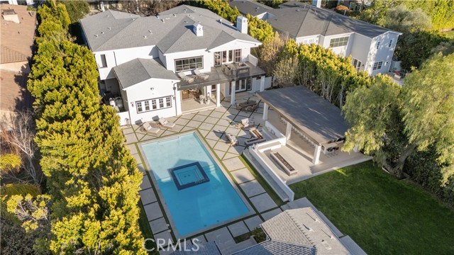 Detail Gallery Image 12 of 59 For 17528 Jayden Ln, Encino,  CA 91316 - 7 Beds | 10/1 Baths