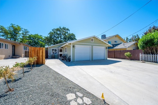 Detail Gallery Image 1 of 51 For 1812 Riverside Ave, Paso Robles,  CA 93446 - 4 Beds | 2/1 Baths